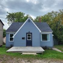 610 N Lincoln Dr - Photo 1 of 1