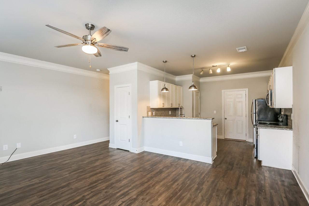 224 Riley Cir - Photo 5 of 46