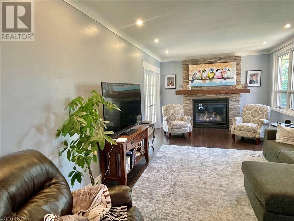 47 Village Green Drive - Photo 2 of 6