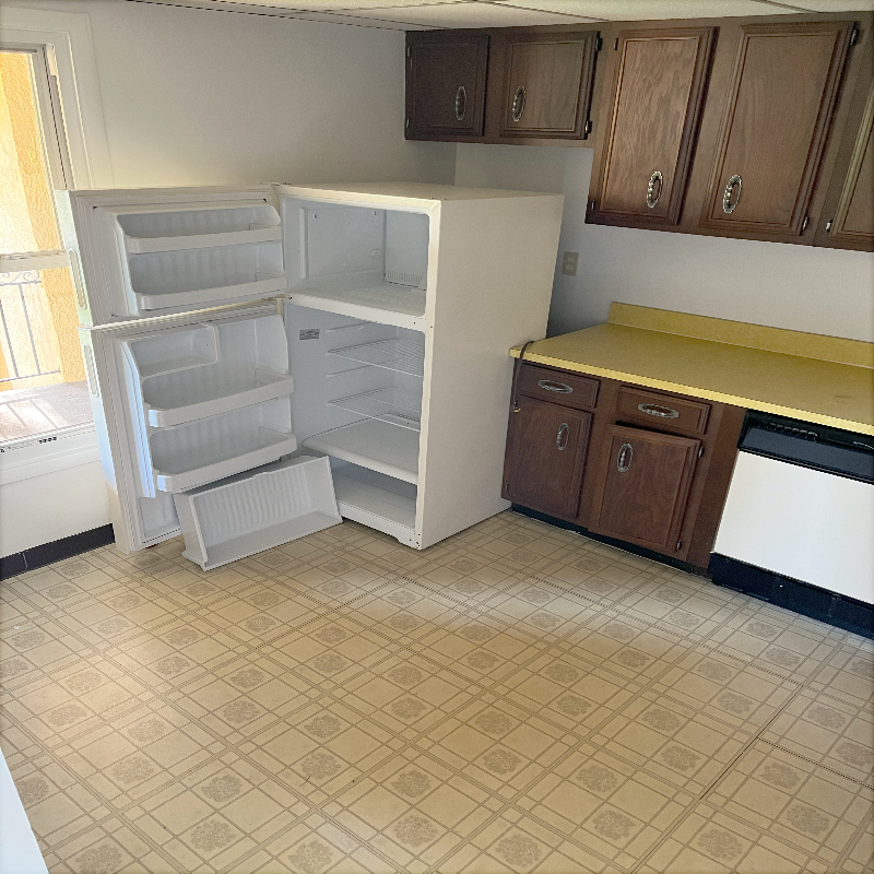 1719 Country Club Apts #1719 - Photo 3 of 10