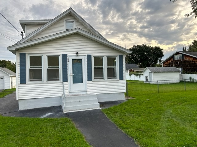 1330 Tracy Ave - Photo 2 of 23