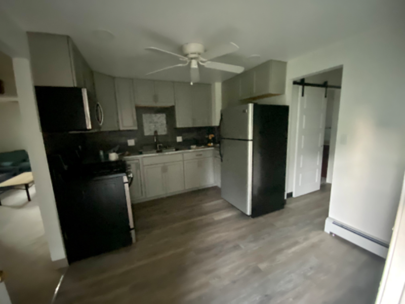 1206 Philadelphia St - Photo 2 of 5