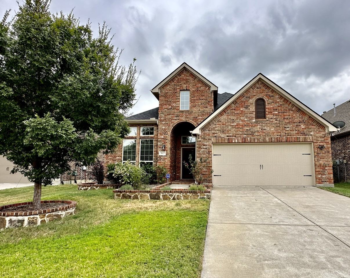 5613 Grove Cove Dr #NA - Photo 3 of 18