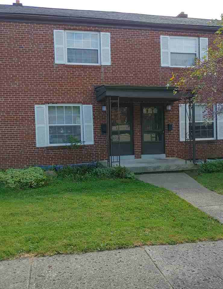 7 E Riverglen Dr #NA - Photo 2 of 8