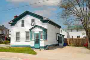 featured image of 112 Orange St #B