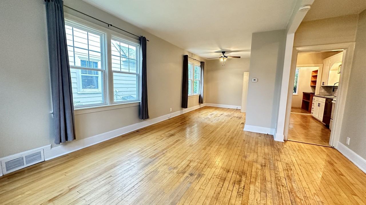 79 Burlington Ave #79 - Photo 2 of 23