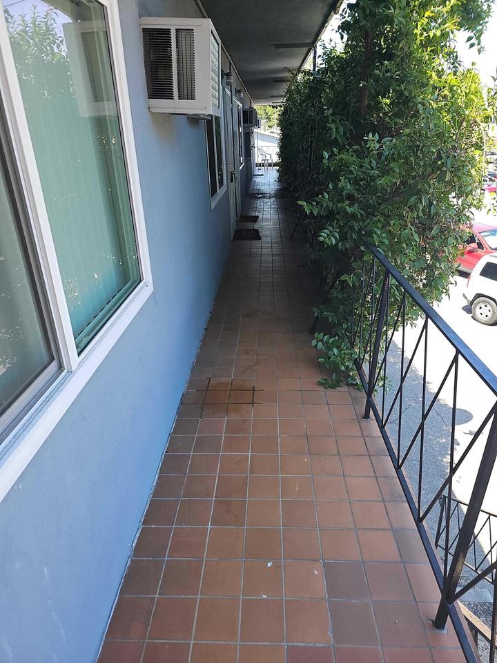 Vanowen St - Photo 6 of 29