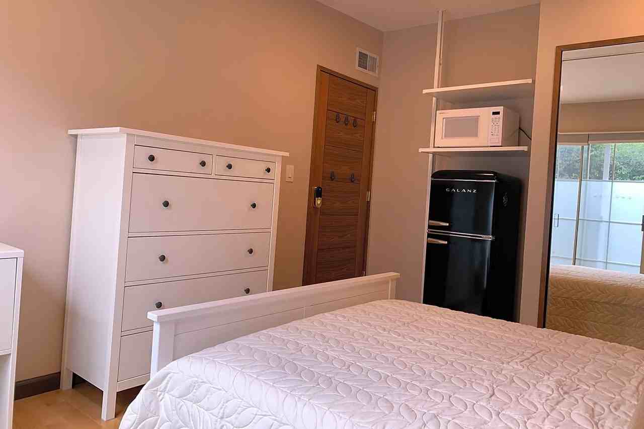 15826 Septo St - Photo 3 of 6