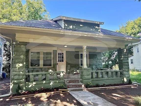 2920 Park Ave - Photo 3 of 10