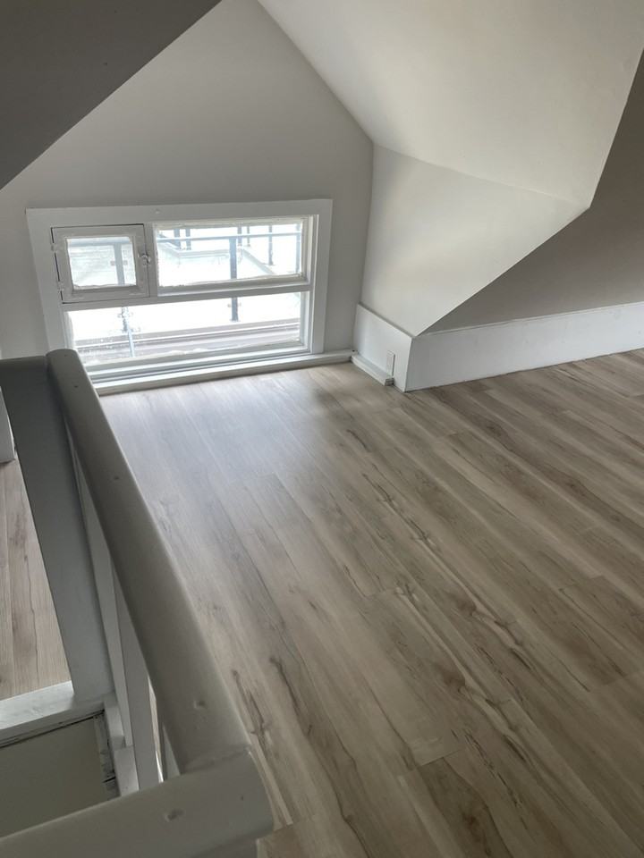 138 Victoria St S - Photo 2 of 15