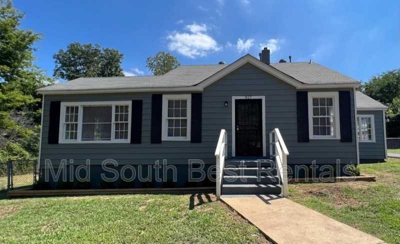 917 Greendale Circle