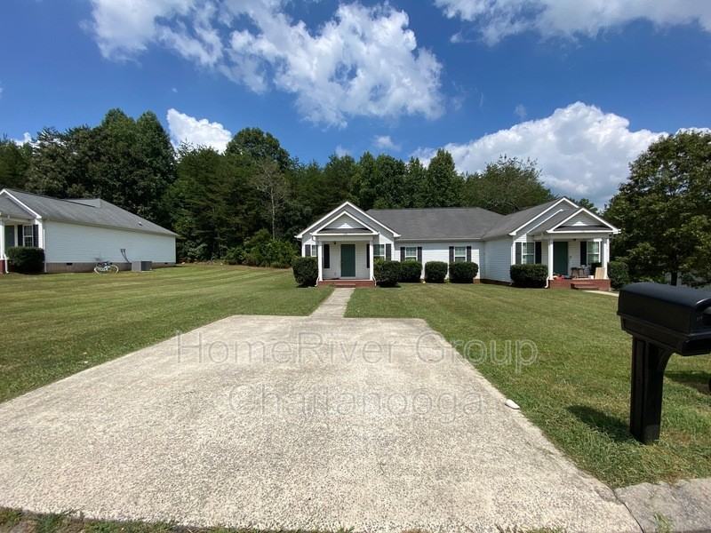 138 Muskett Dr - Photo 2 of 19