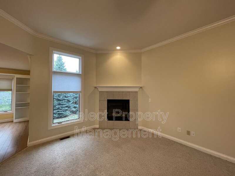 12922 Bordeaux Pl - Photo 3 of 25