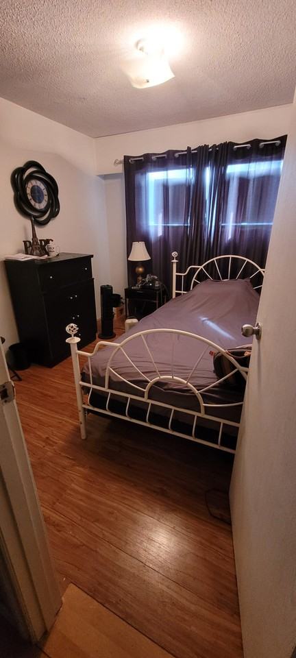 280 Litzenburg Crescent #280 - Photo 2 of 2