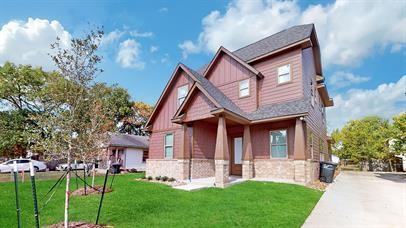 605 Banks Street - Photo 2 of 25