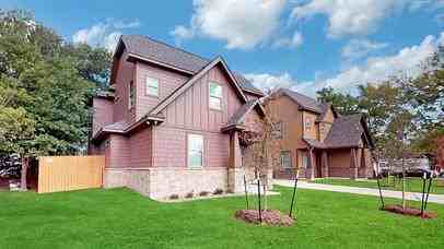 605 Banks Street - Photo 3 of 25