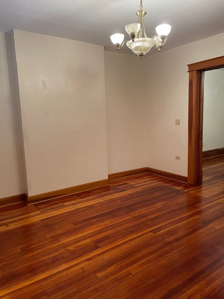 131 W 1st Ave #2 - Photo 2 of 18
