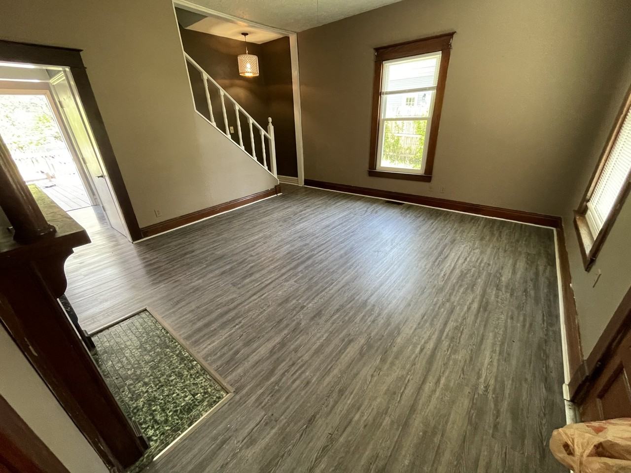 109 N Watterson Trl #NA - Photo 3 of 11