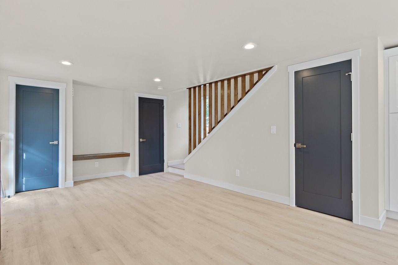 14340 Ashworth Ave N #14340DADU - Photo 6 of 19