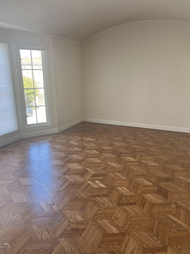 2645 Chestnut Street - Photo 3 of 20