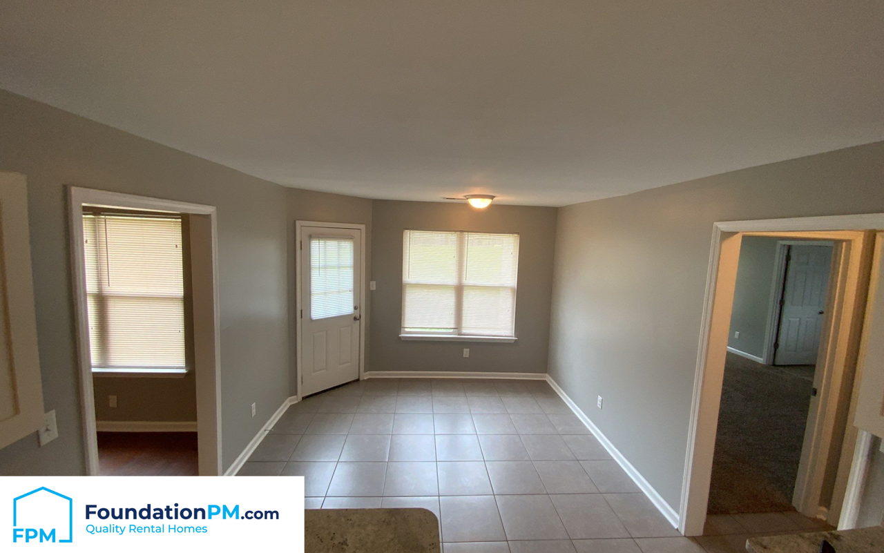 9420 Grove Rd #1 - Photo 6 of 20