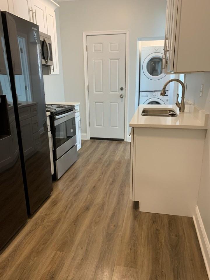 4626 Reisterstown Rd - 6 W/Private Bath Available $850 - Photo 6 of 13