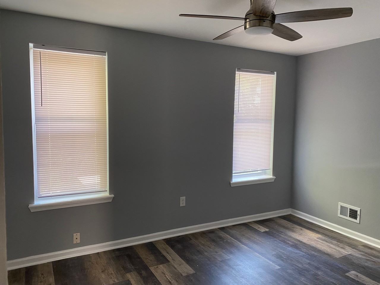 627 Denison Street - Photo 7 of 12