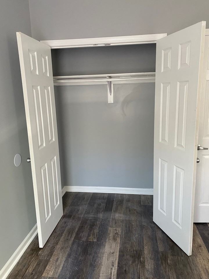 627 Denison Street - Photo 6 of 12