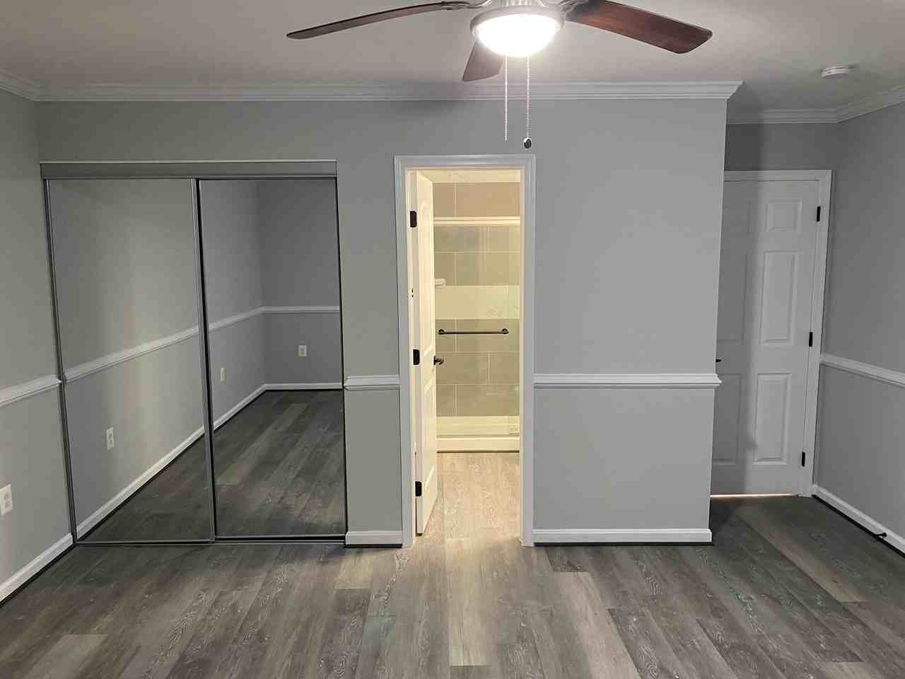 15 Village Rd #6 - Photo 7 of 12