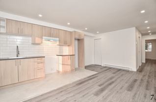 6395 Rue Villeneuve #3 - Photo 1 of 1