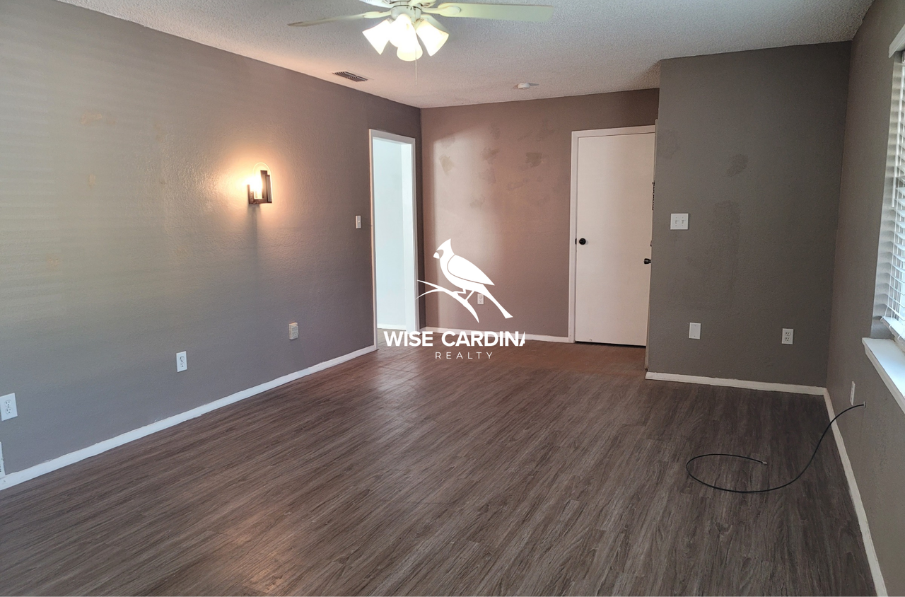 1503 School Ave #1 - Photo 3 of 10