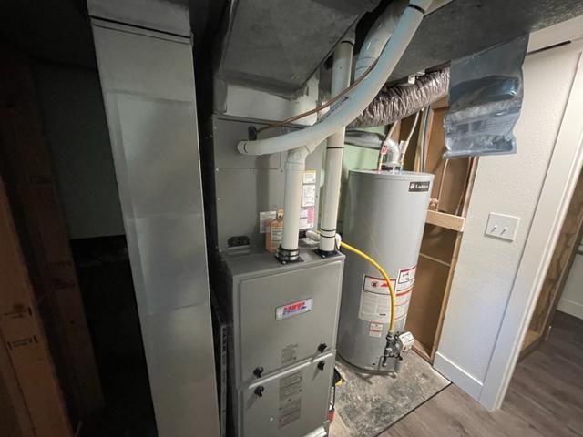 401 Woodland Ave - Photo 3 of 17
