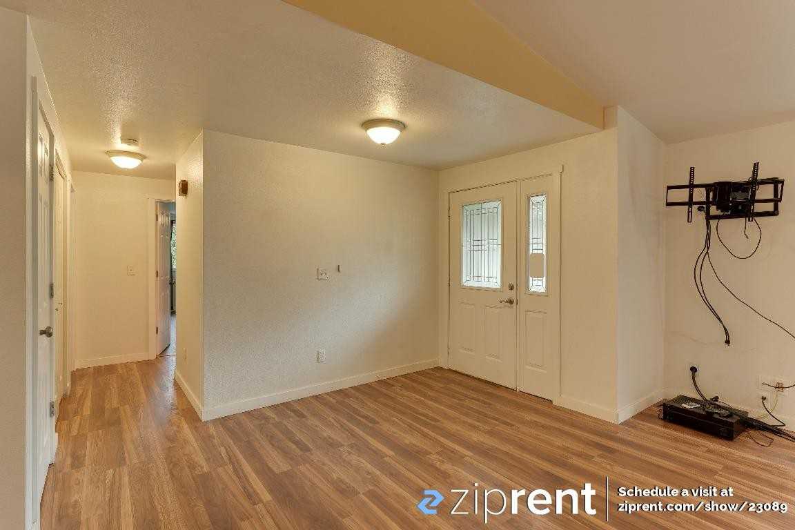 234 W Jensen St - Photo 3 of 25