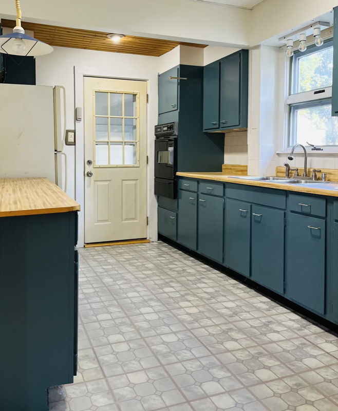 543 Otterbein Ave - Photo 4 of 19