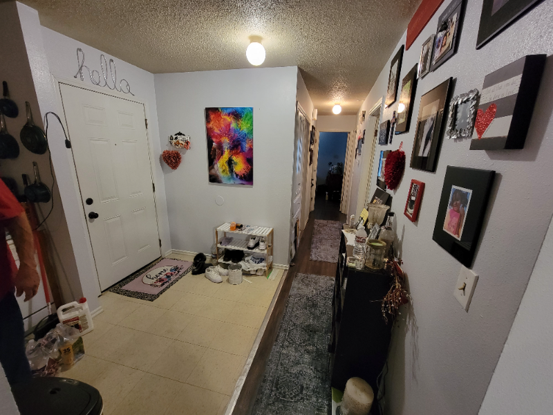 705 Greenvale Rd - Photo 2 of 10