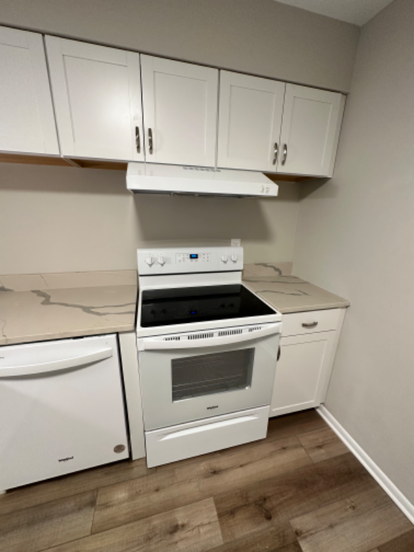 330 Broad Meadows Blvd #J - Photo 3 of 8