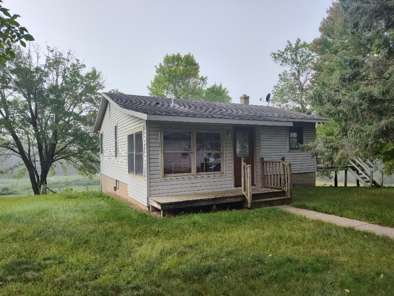 38360 Jewel Ave - Photo 3 of 15