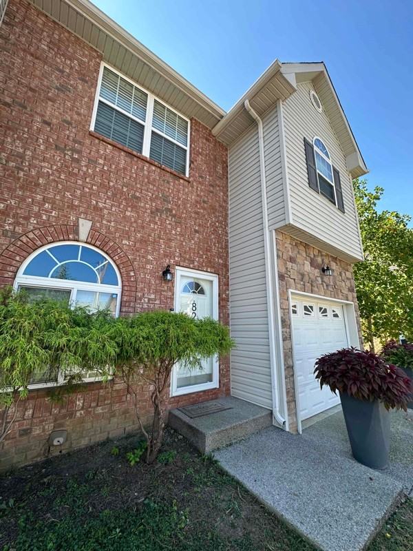 827 Spence Enclave Ln - Photo 2 of 37