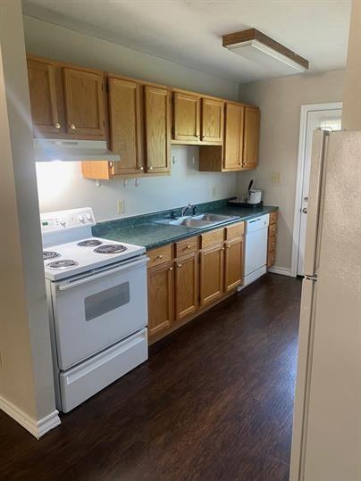 259-284 North Pecan Street - Photo 3 of 13