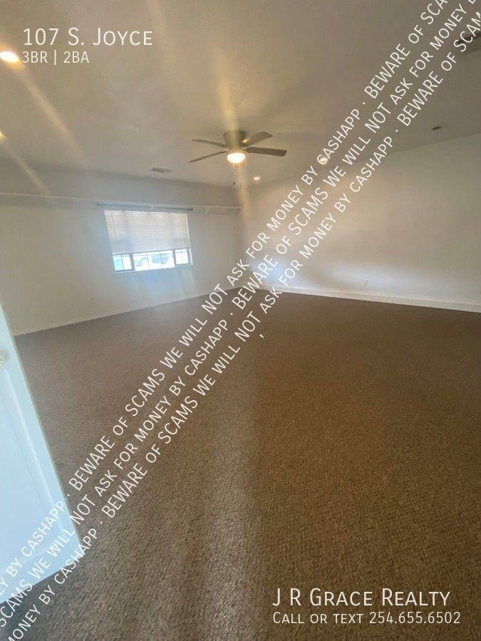 107 S Joyce St - Photo 3 of 10