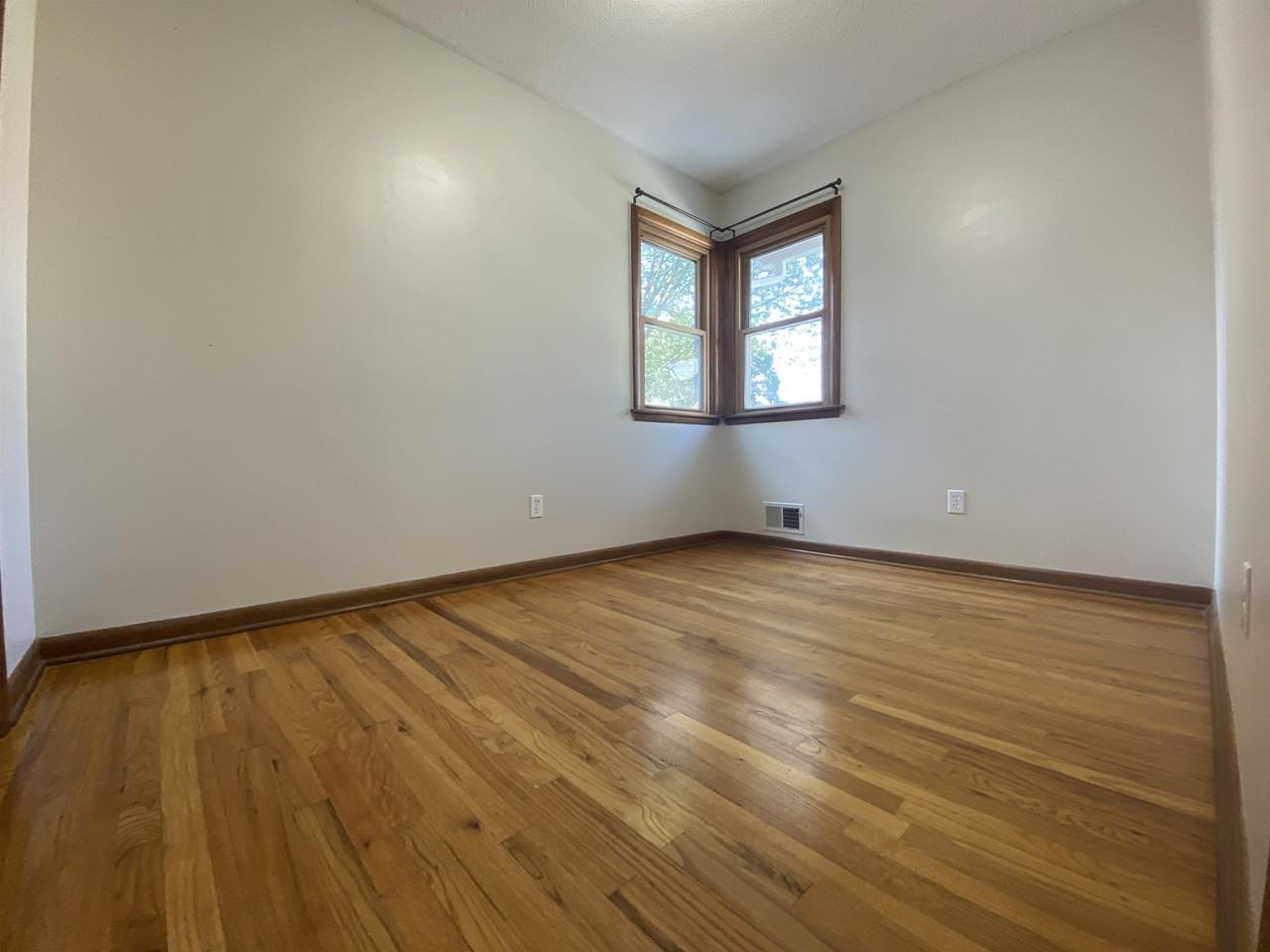 1863 17 1/2 St Nw #1 - Photo 5 of 17