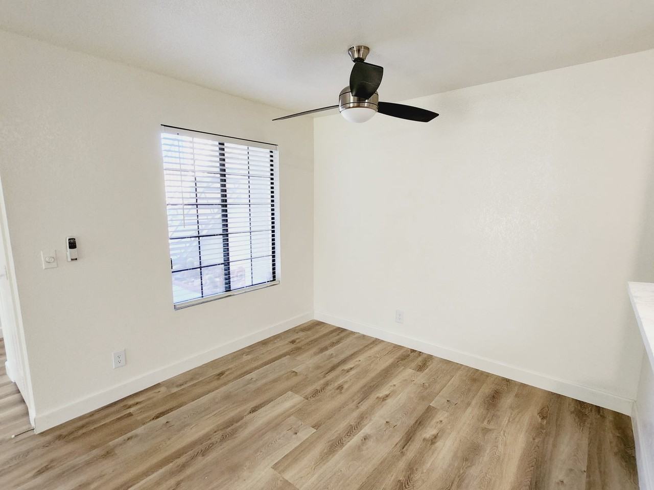 2617 S Durango Dr #1 - Photo 4 of 26