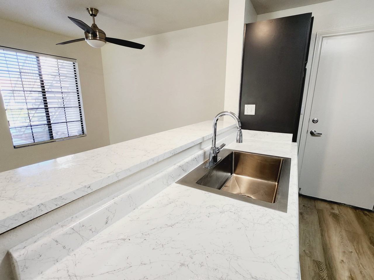 2617 S Durango Dr #1 - Photo 5 of 26