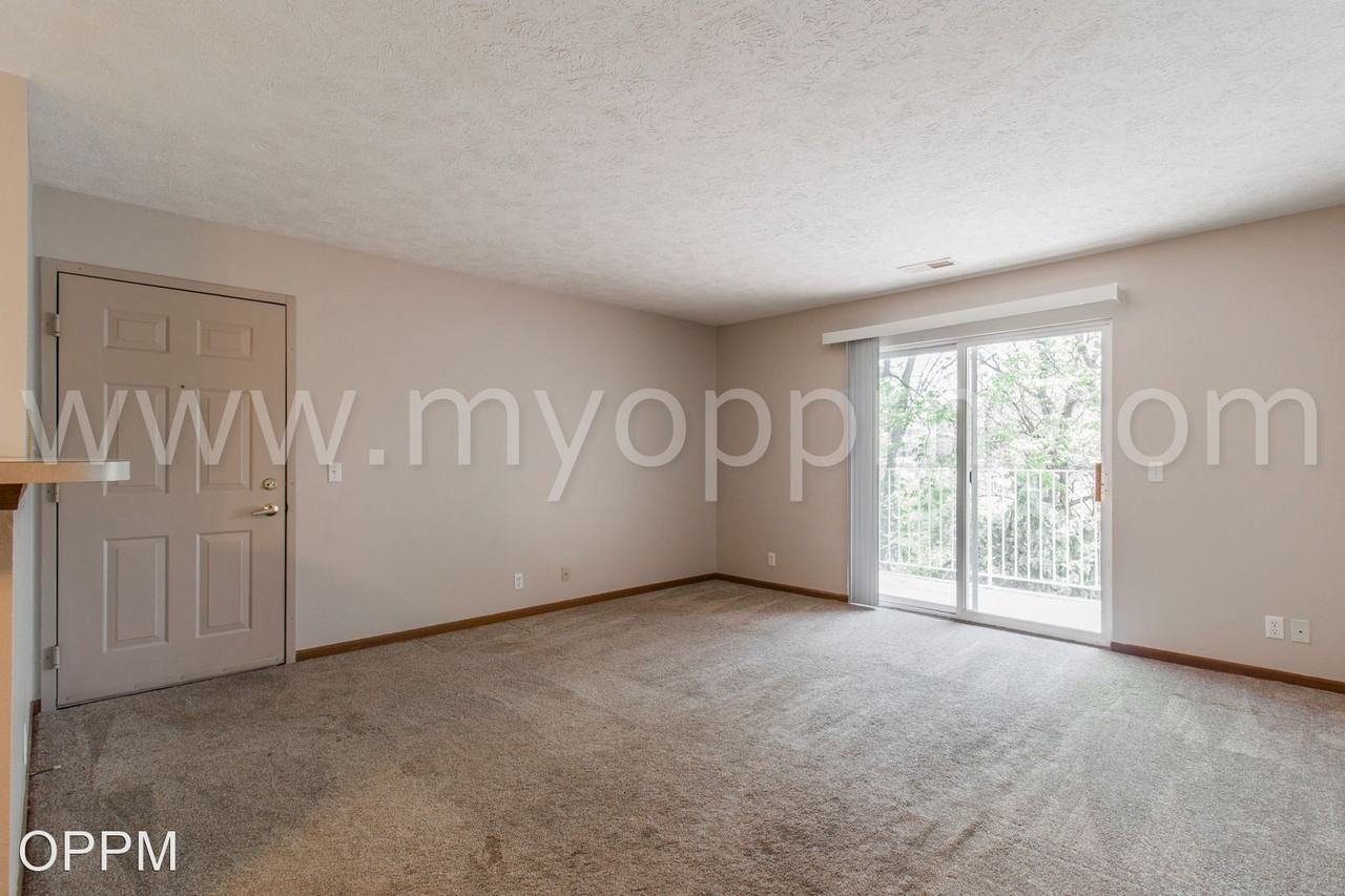 8003 SOUTH 48TH STREET - Photo 2 of 11