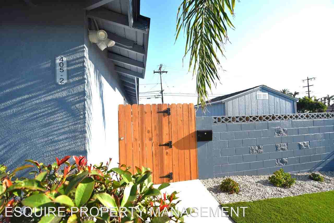 405 WEST SPRUCE STREET - Photo 2 of 14