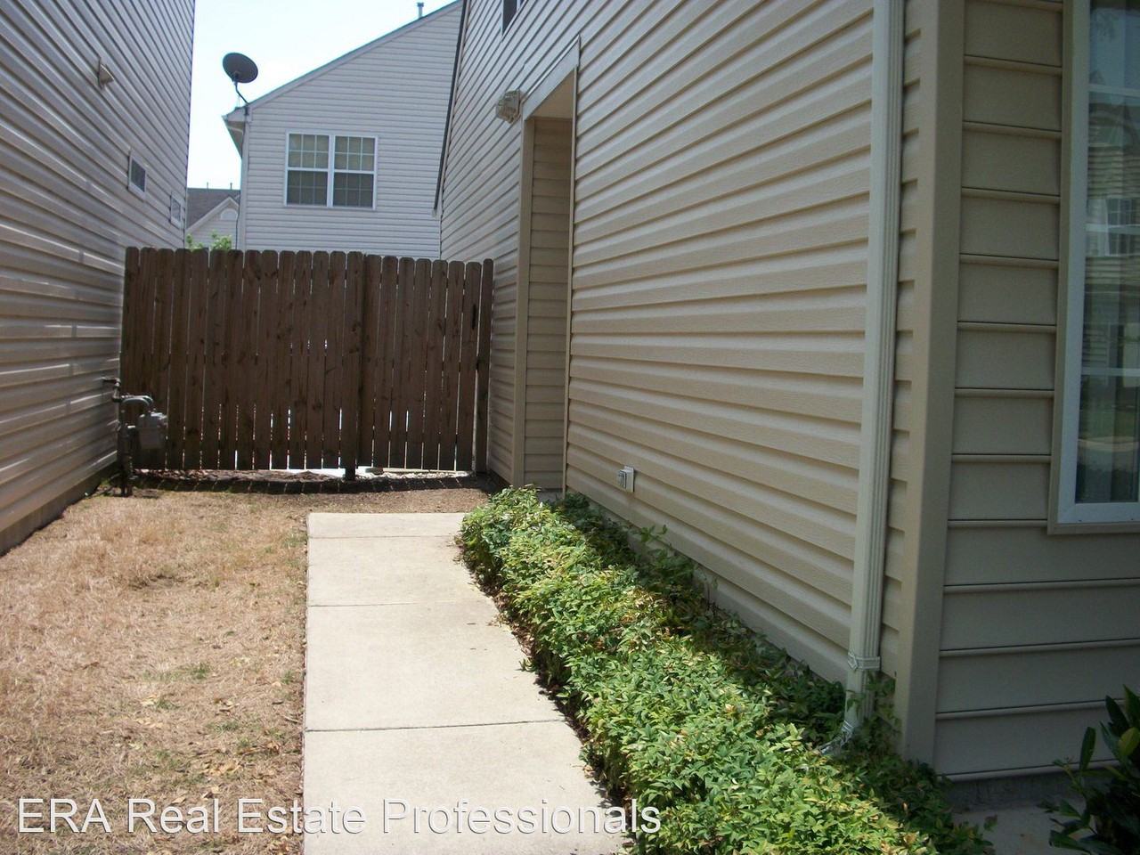 4109 River Breeze Cir - Photo 2 of 5