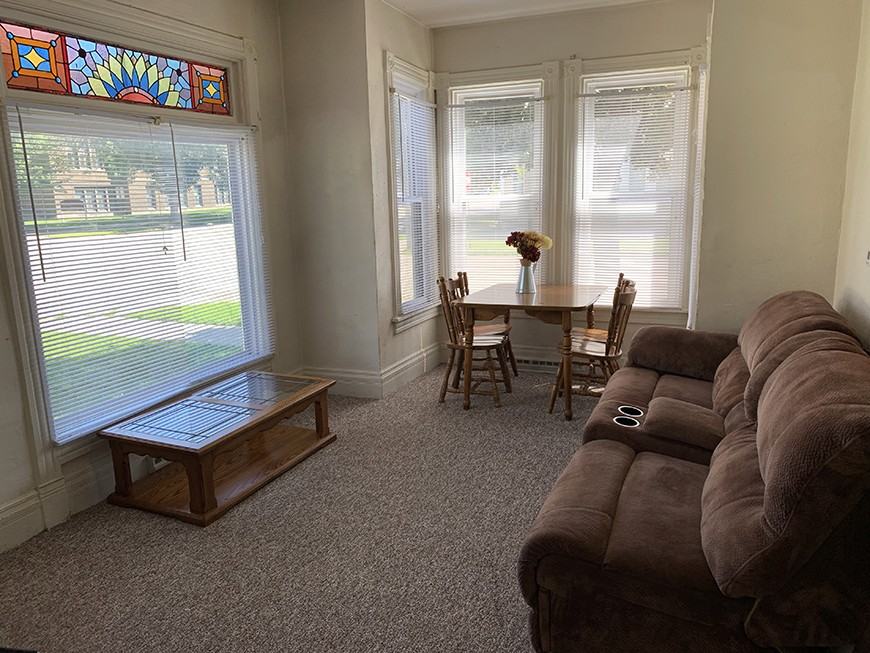 201 W Broadway St #DOWN - Photo 5 of 15