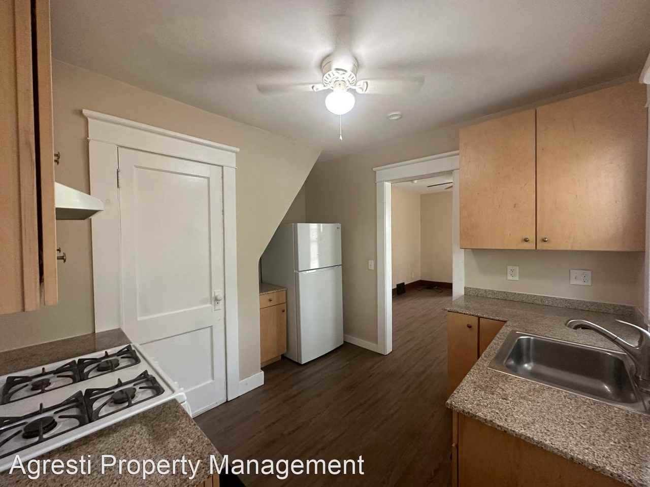 1158-60 W. 22nd St - Photo 3 of 14