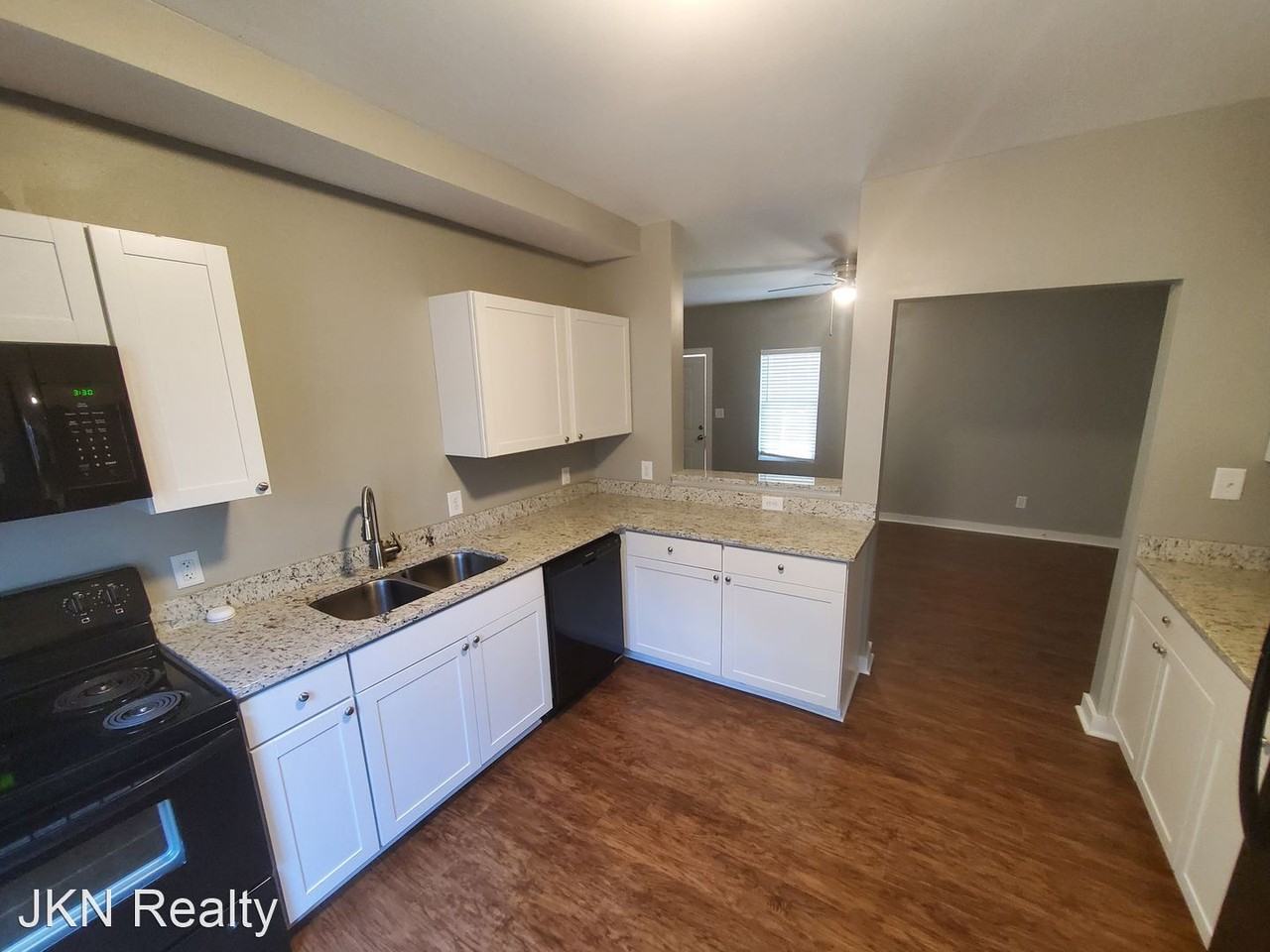 Spring St - Photo 2 of 13