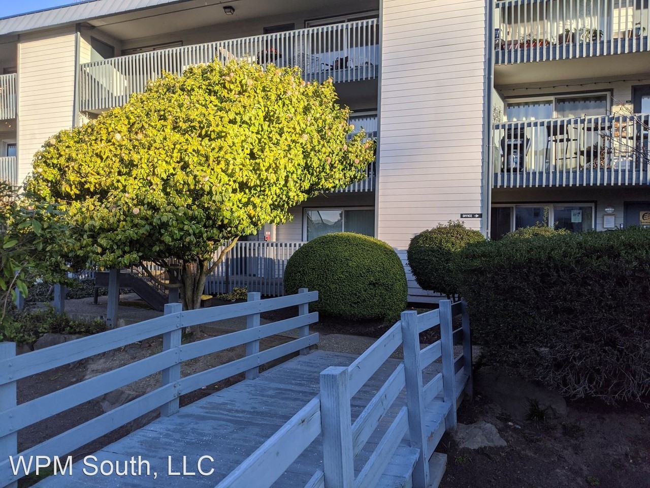22991 Marine View Dr S #D122 - Photo 3 of 19